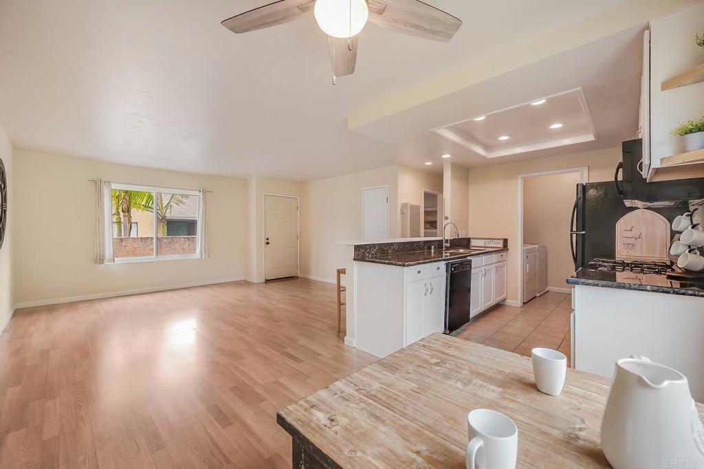 Property Photo: 552 Canyon Drive 15 CA 92054