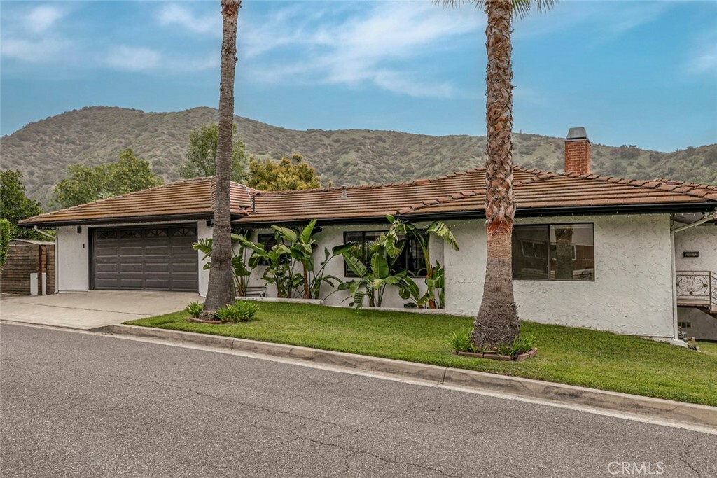 Property Photo: 612 Solway Street CA 91206