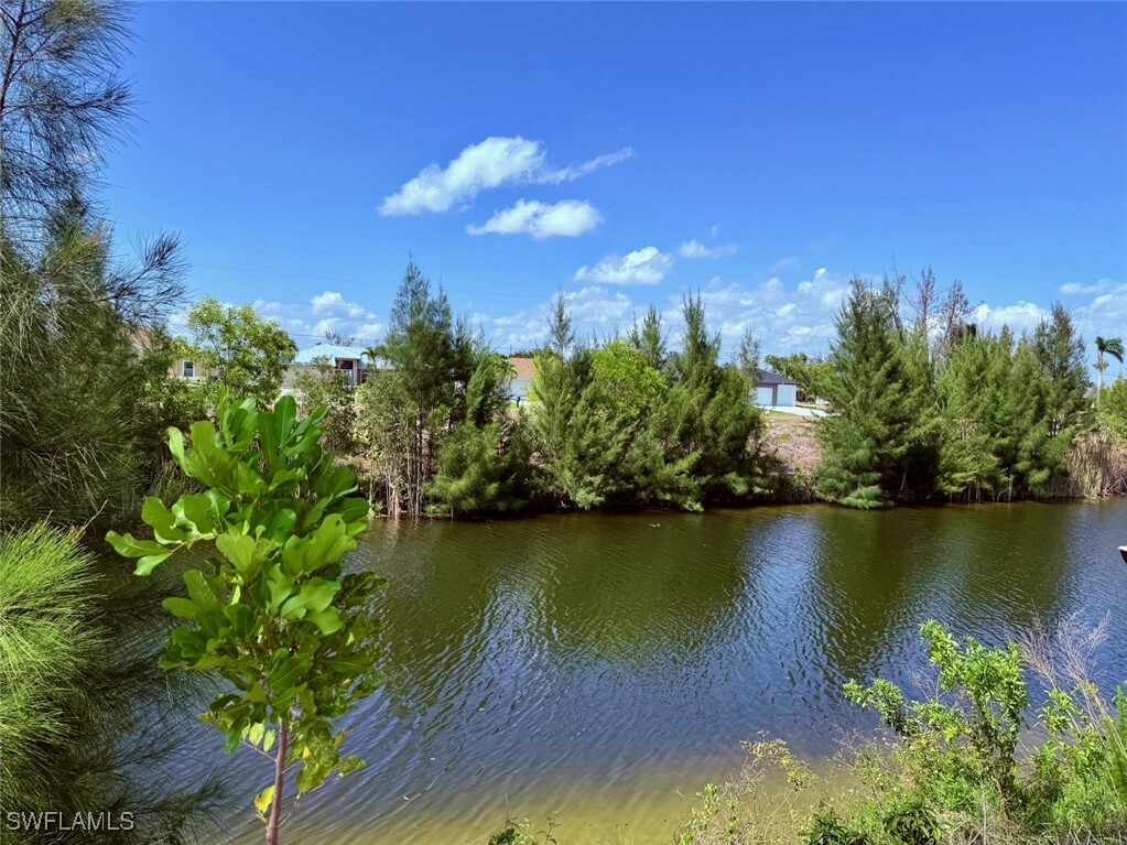 Property Photo: 1812 SW 28th Lane FL 33914