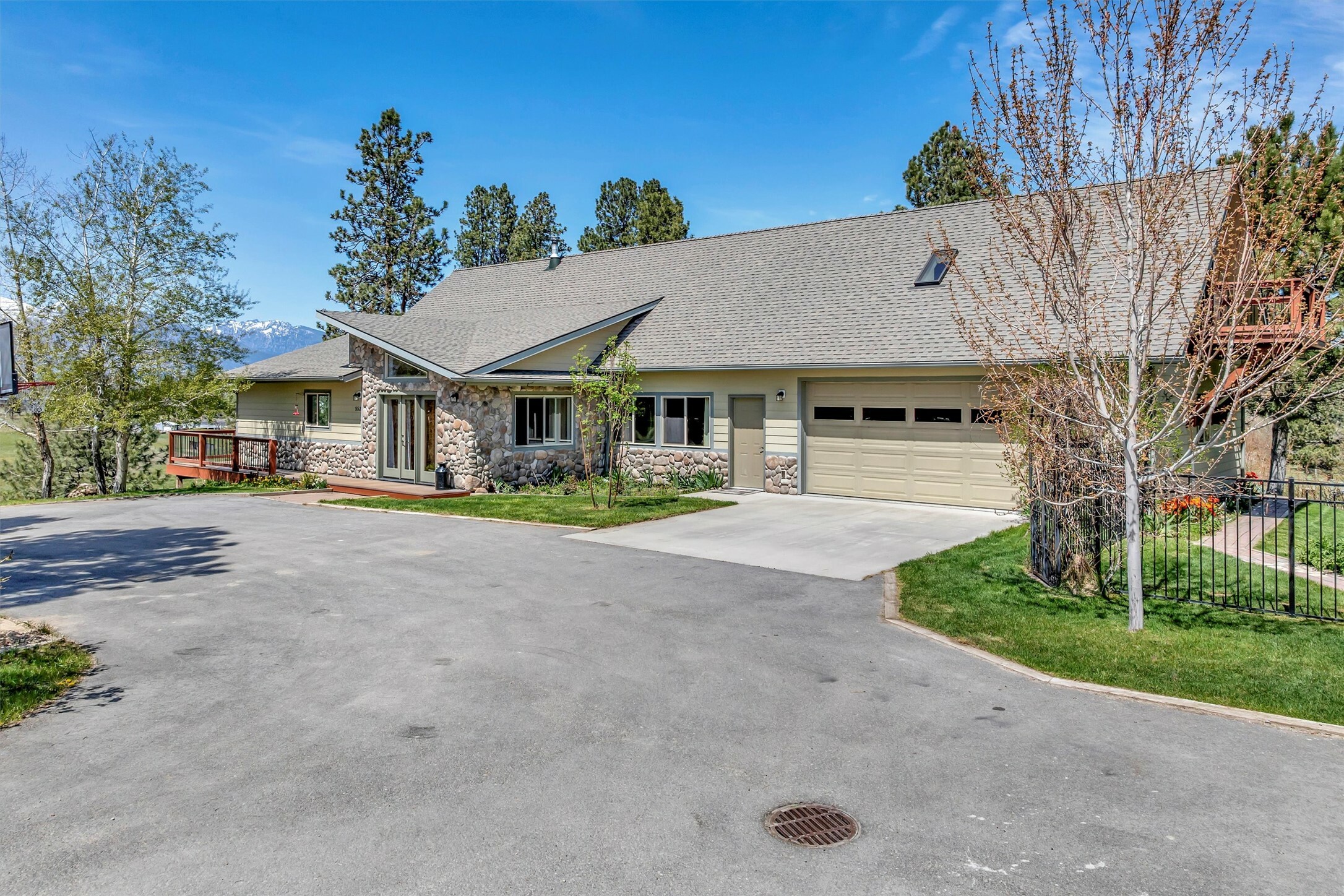 Property Photo: 553 Cow Creek Lane MT 59828