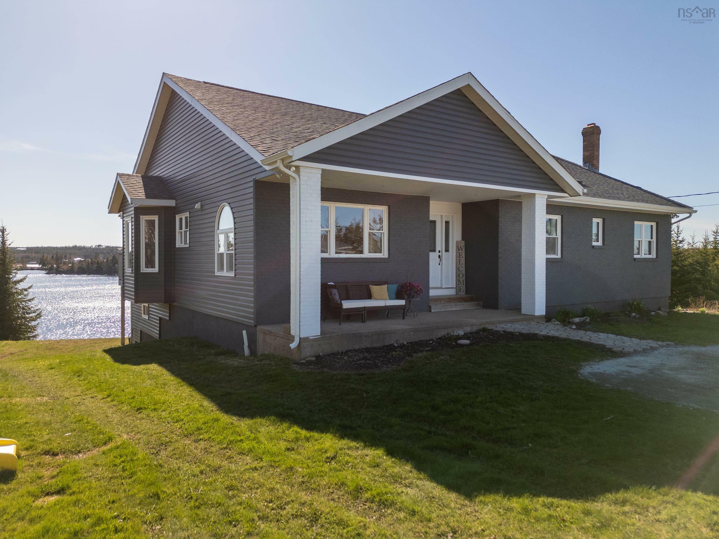 Photo de la propriété: 251 Greenough Drive NS B3E 1M8