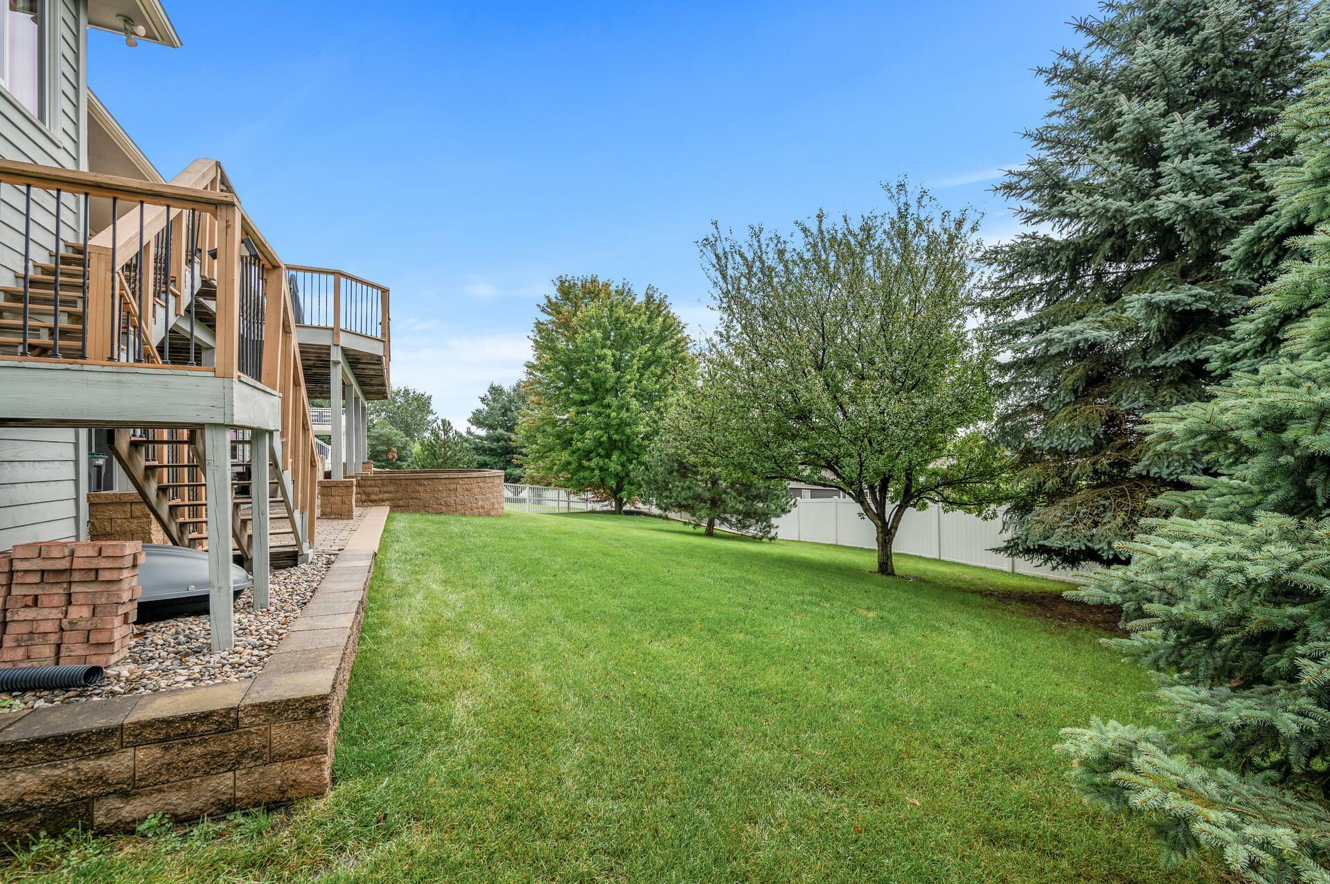 Property Photo: 2331 Fawn Hill Court MN 55317