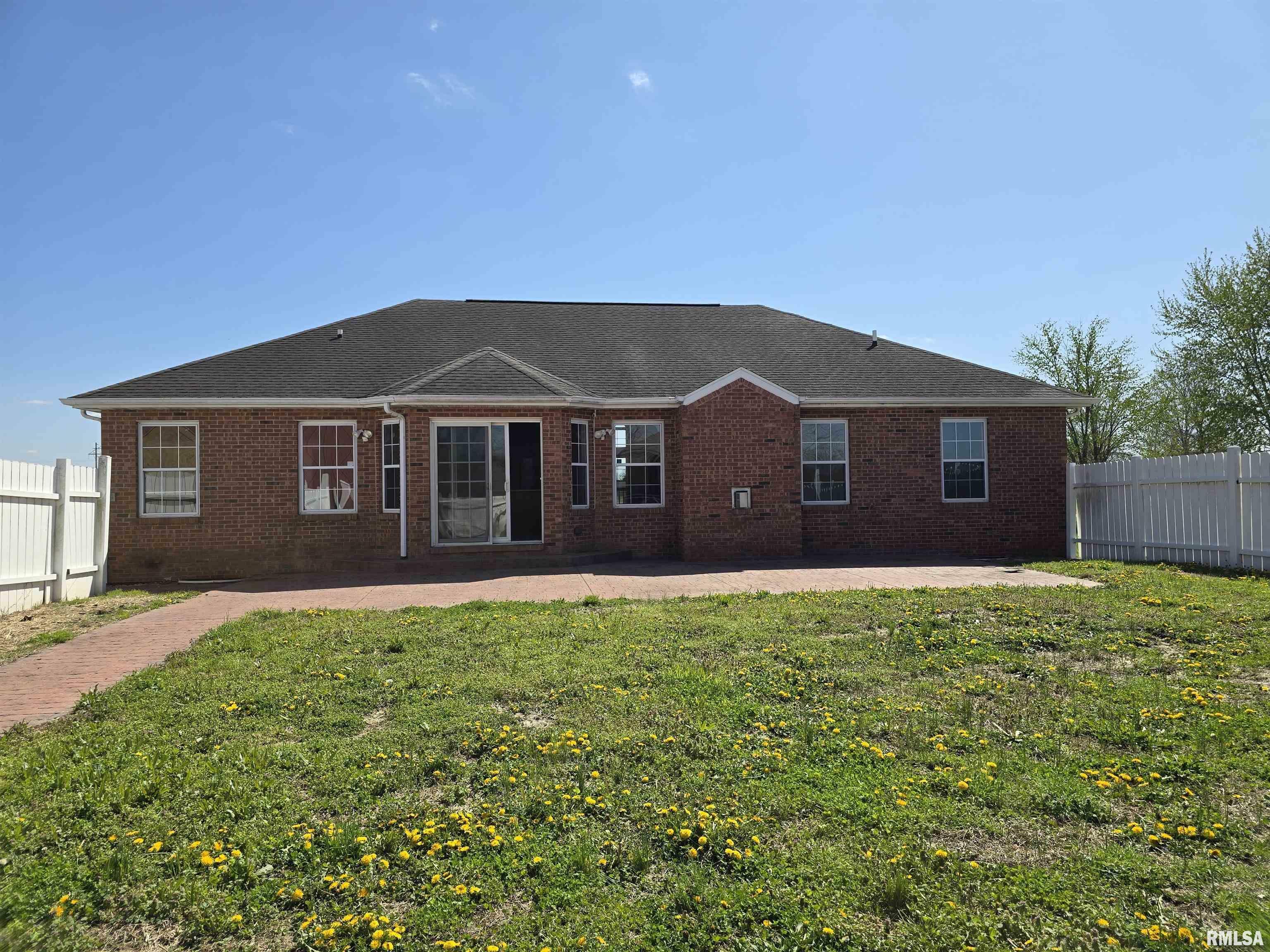 Property Photo: 8863 New Athens Darmstadt Road IL 62264