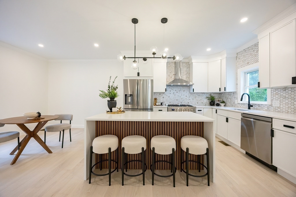 Property Photo: 48 Western Ave 1 MA 01906