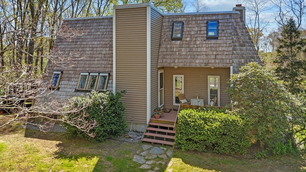 Property Photo: 121 Brook St MA 02769