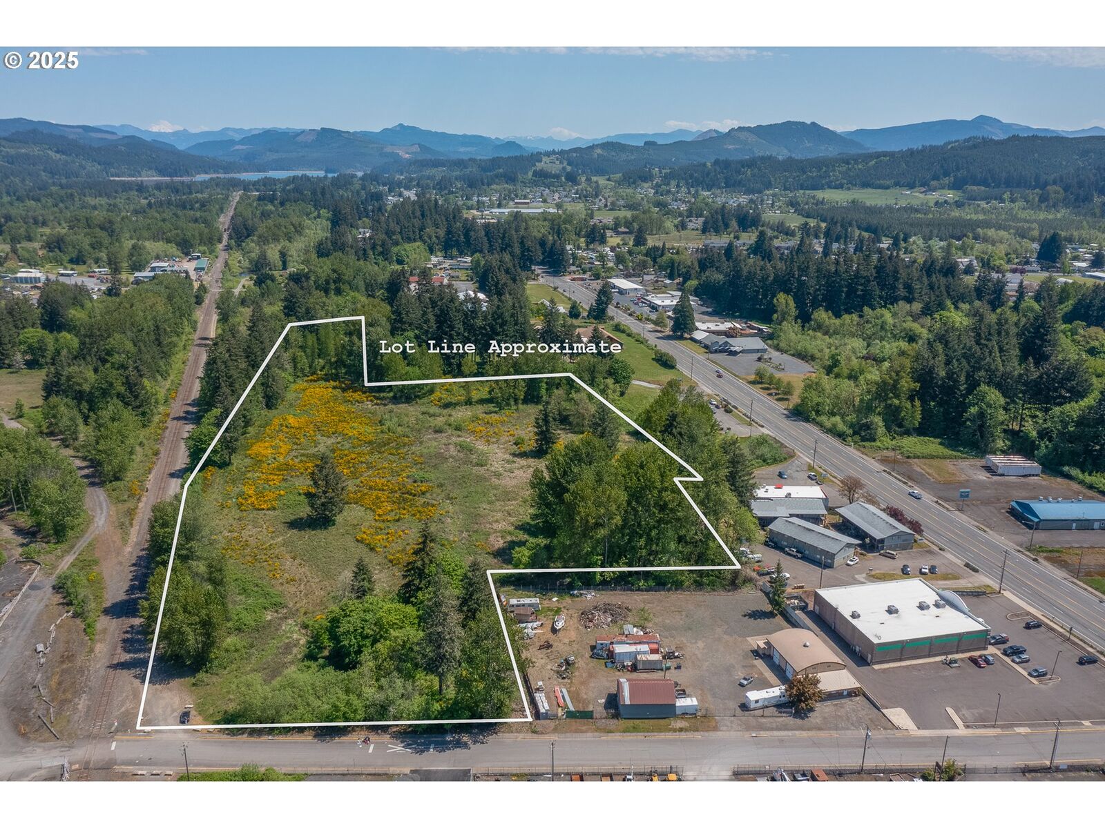 Property Photo: 500 55-1(Next To)Main St 100-1 OR 97386