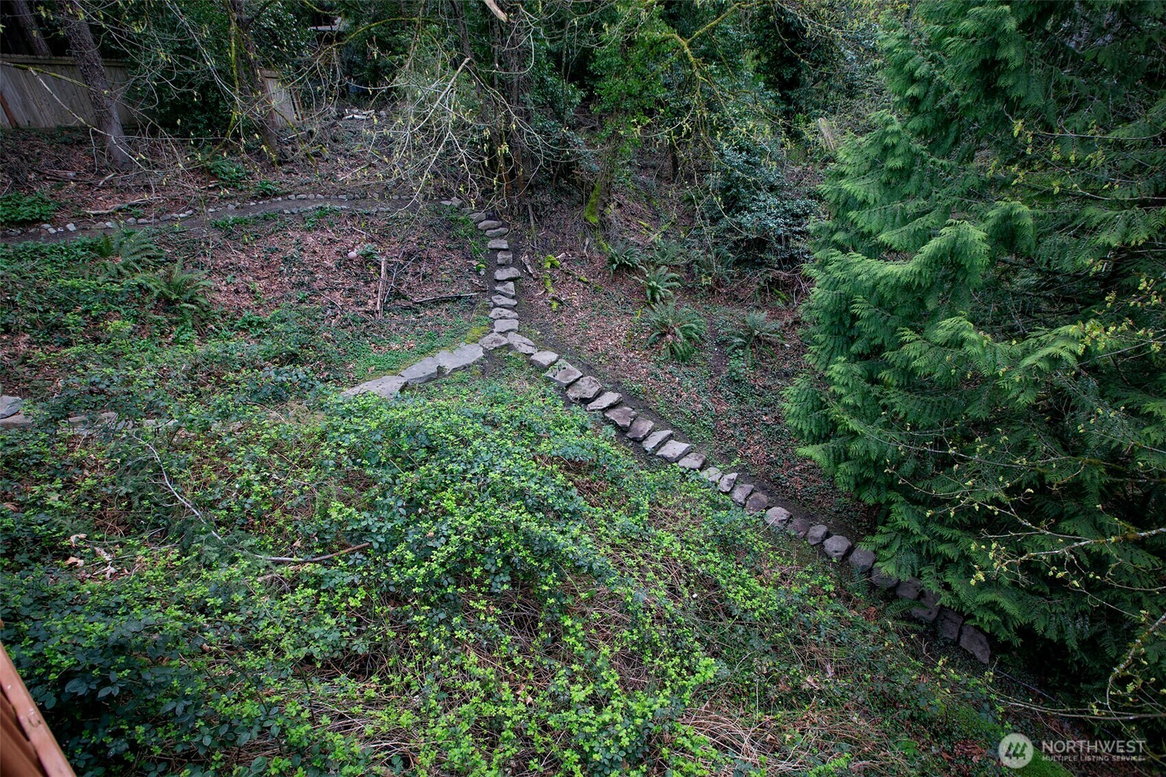 Property Photo: 7215 76th Avenue SE WA 98040