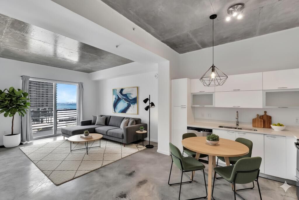 Property Photo:  234 NE 3rd Street 2206  FL 33132 