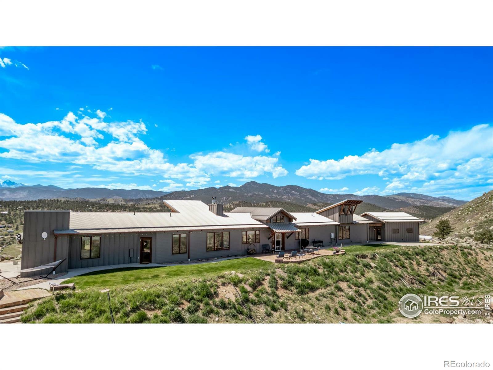 Property Photo: 399 Northview Road CO 80513