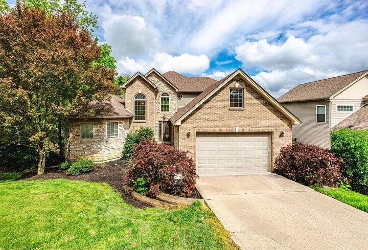 1448 Cliftmont Cir  Lawrenceburg IN 47025 photo