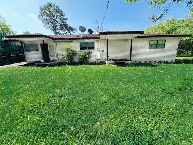 3553 Glen Dr  Beaumont TX 77705 photo