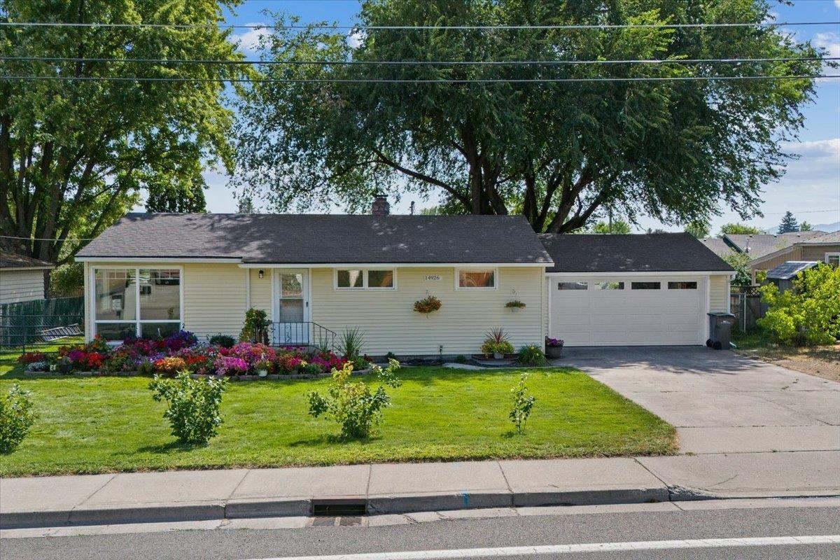 Property Photo: 14926 E Broadway Ave WA 99216