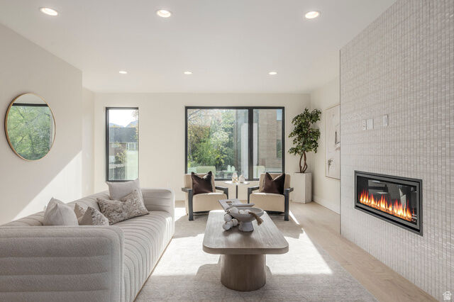 Property Photo:  4442 S Holladay Park Ln E  UT 84124 