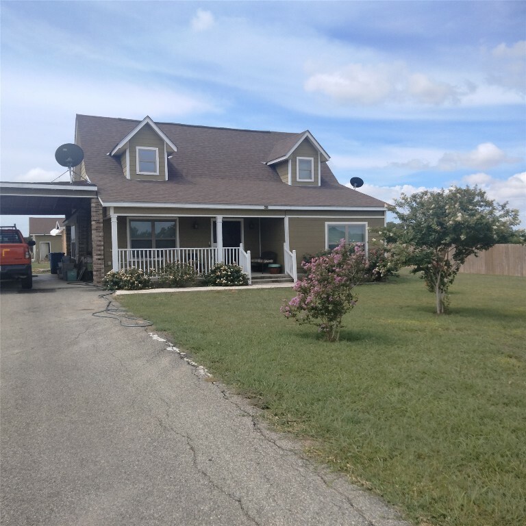 Property Photo: 163 Buckeye TX 78155