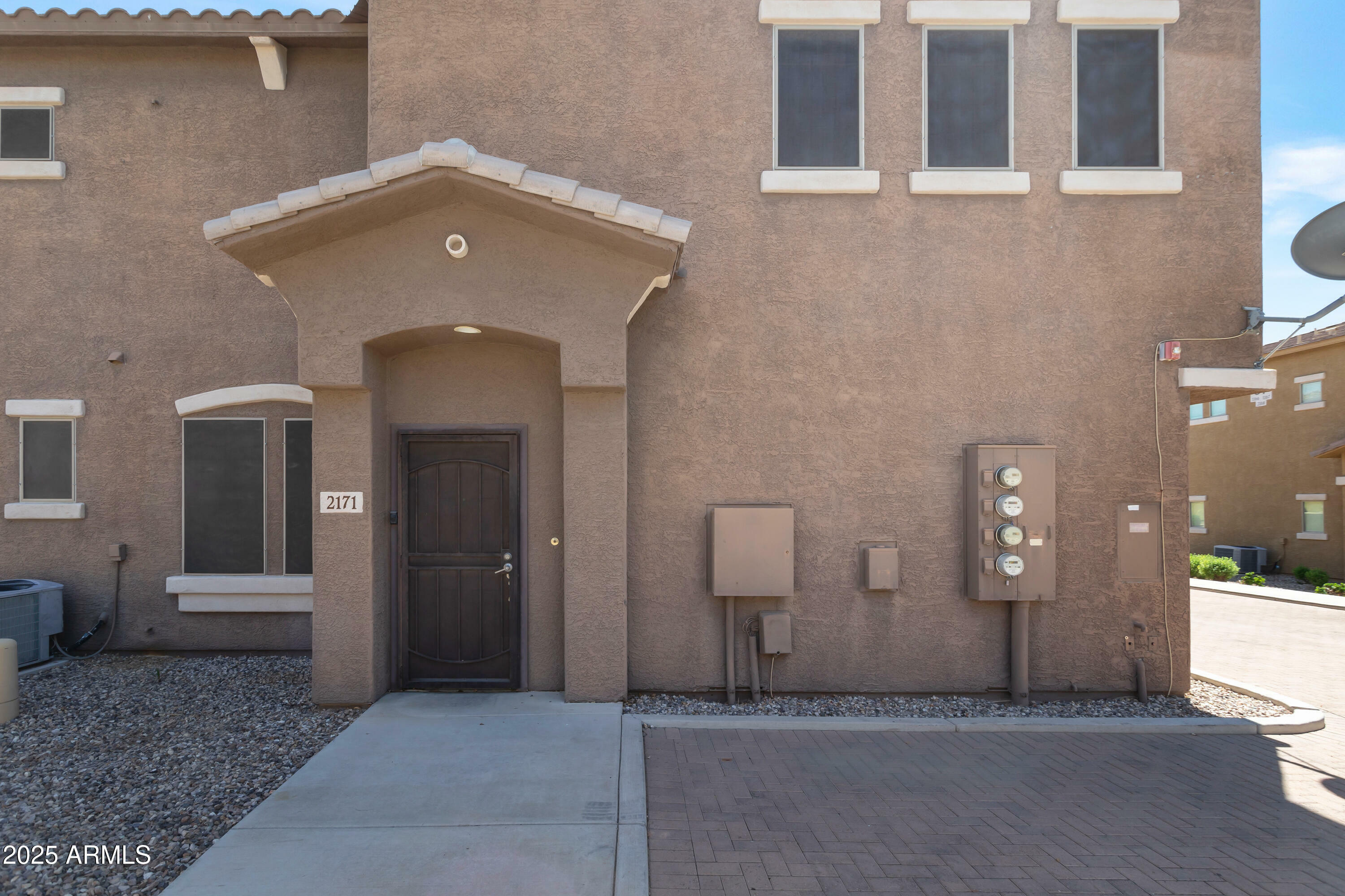 Property Photo: 15240 N 142nd Avenue 2171 AZ 85379