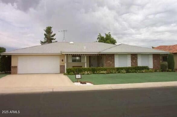 10330 W Cameo Drive  Sun City AZ 85351 photo