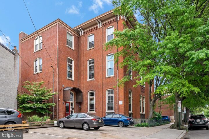 915 Bainbridge Street 25 302  Philadelphia PA 19147 photo