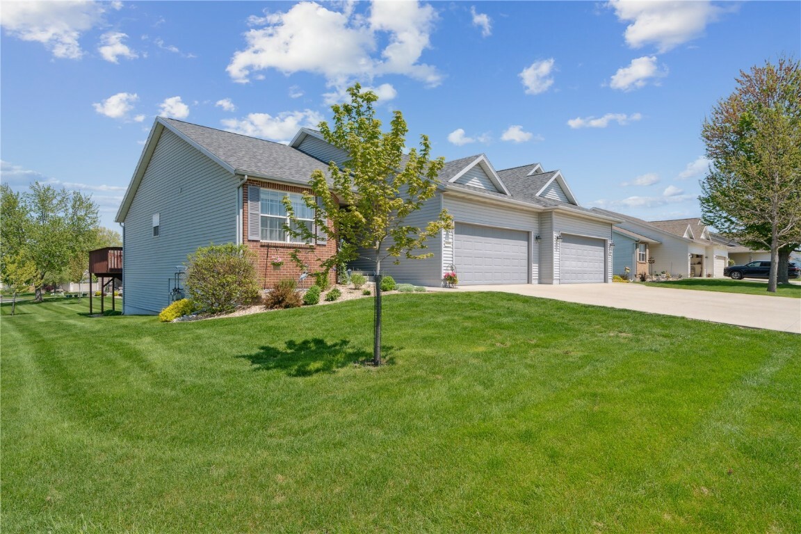 Property Photo: 6350 Quail Ridge Dr SW IA 52404