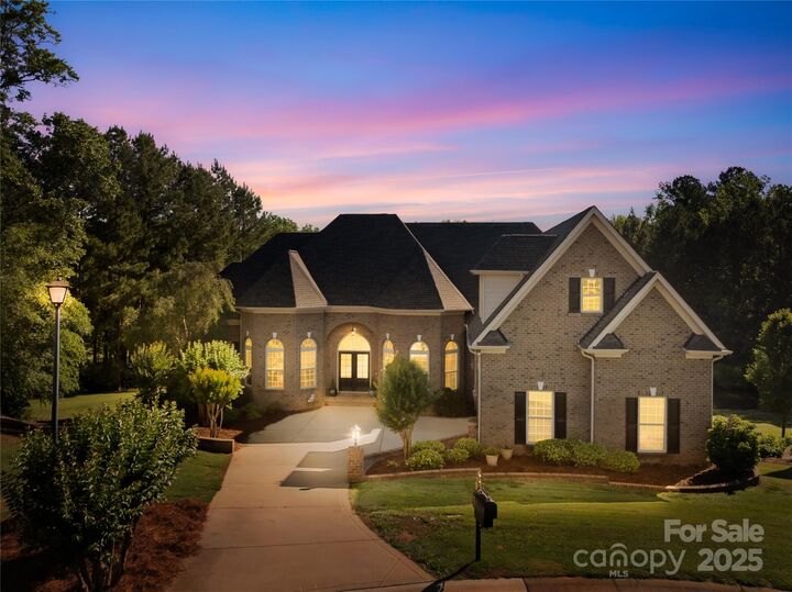 Property Photo:  458 Inverness Place  SC 29730 