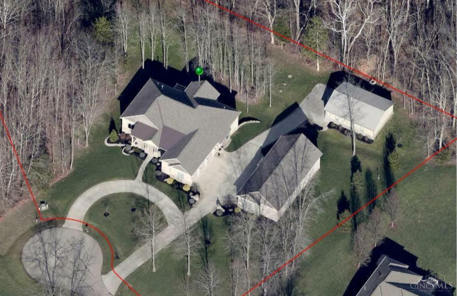 Property Photo: 1688 Autumn Oak Drive OH 45103