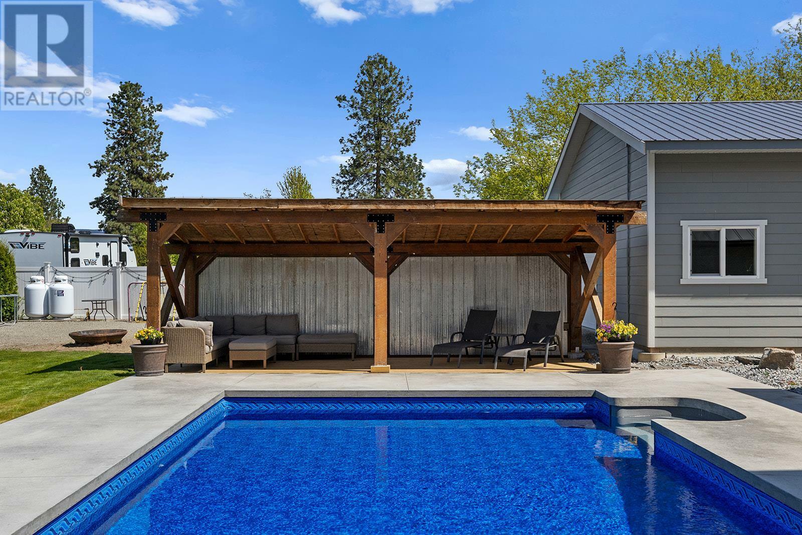 Photo de la propriété: 4139 Wallace Hill Road BC V1W 4B6