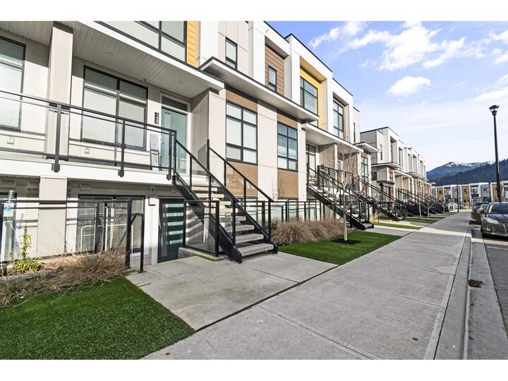 Property Photo:  46150 Thomas Road 120  BC V2R 6B3 
