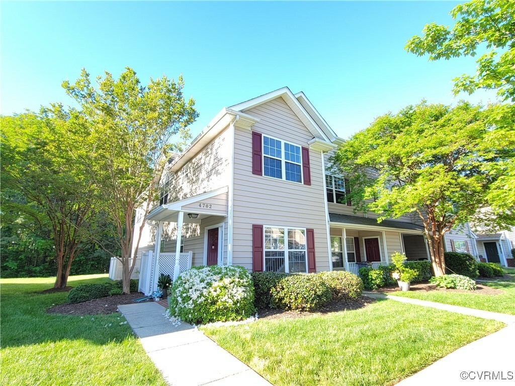 4702 Twin Hickory Lake Drive  Glen Allen VA 23059 photo