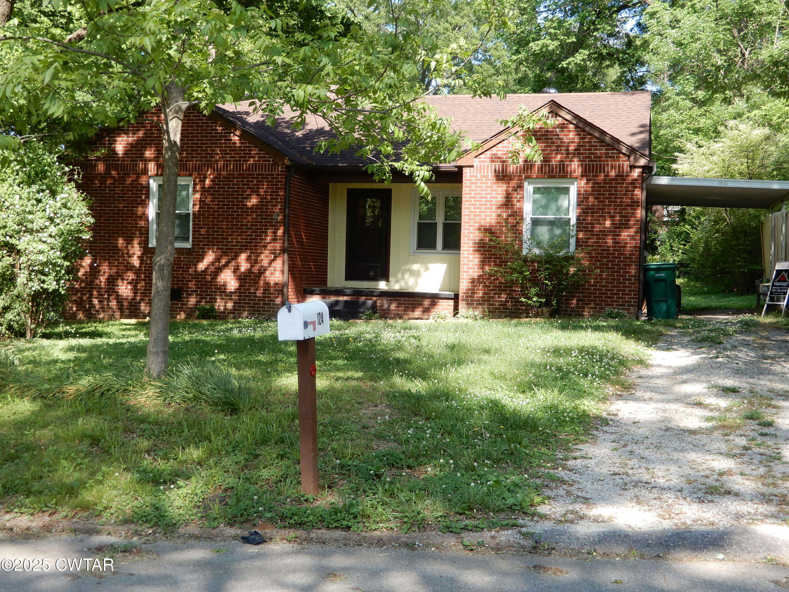 124 Northside Drive  Jackson TN 38301 photo