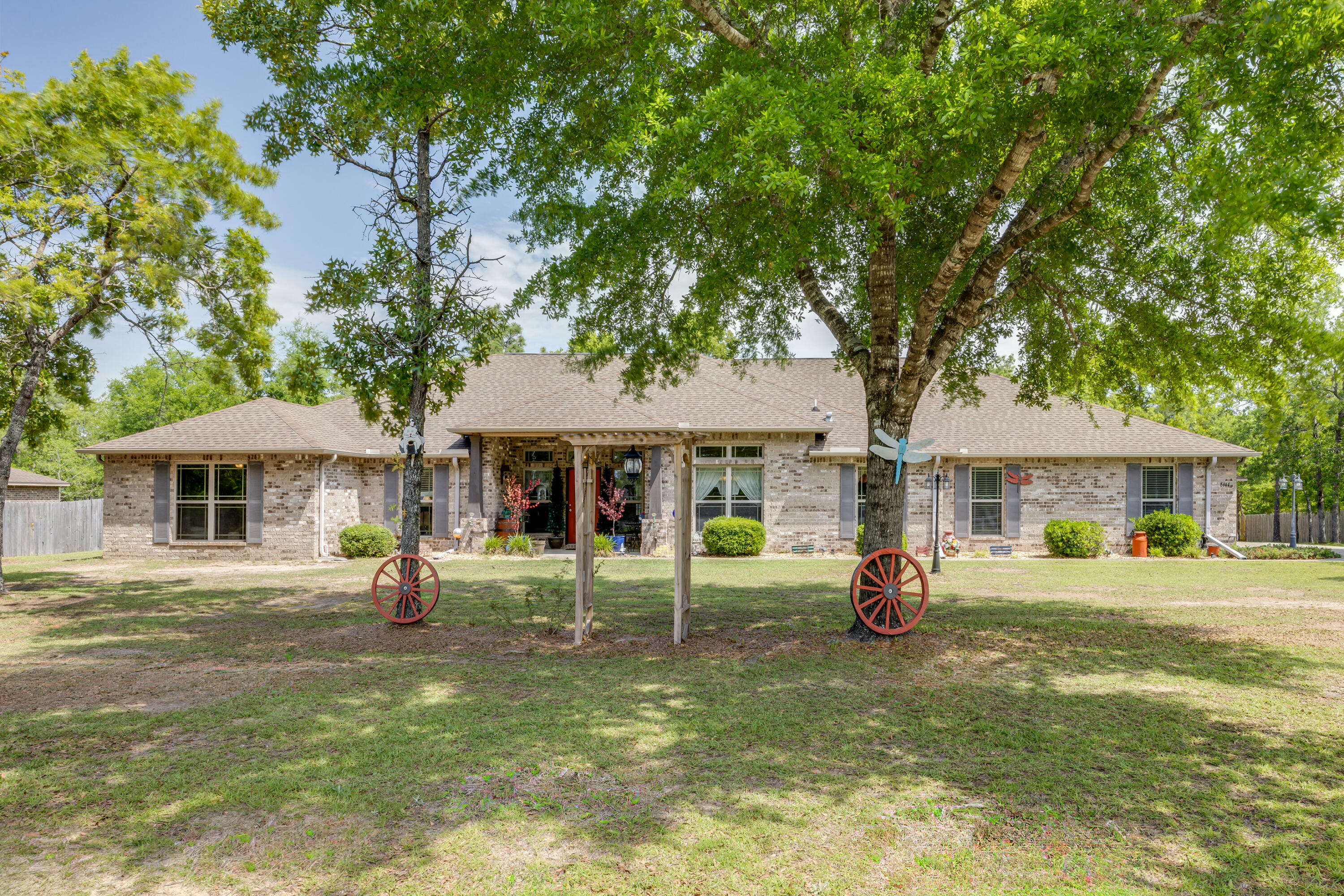 6444 Welannee Boulevard  Laurel Hill FL 32567 photo