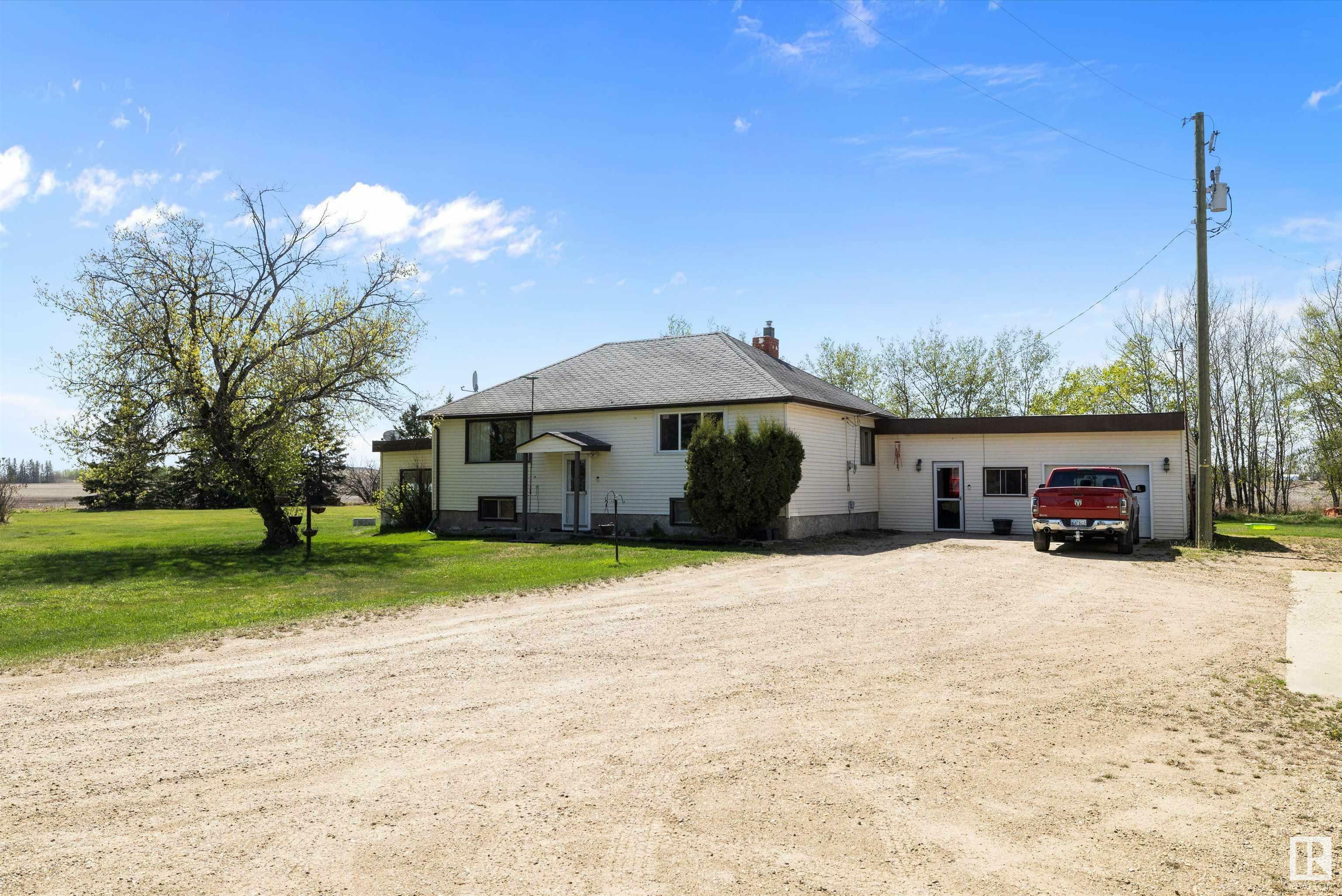 Property Photo: 55532 Rge Road 250 AB T8R 0M8