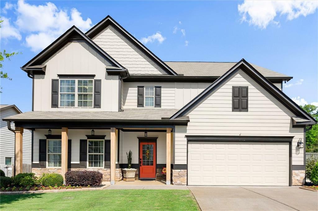 Property Photo: 6235 Crescent Landing Drive GA 30028
