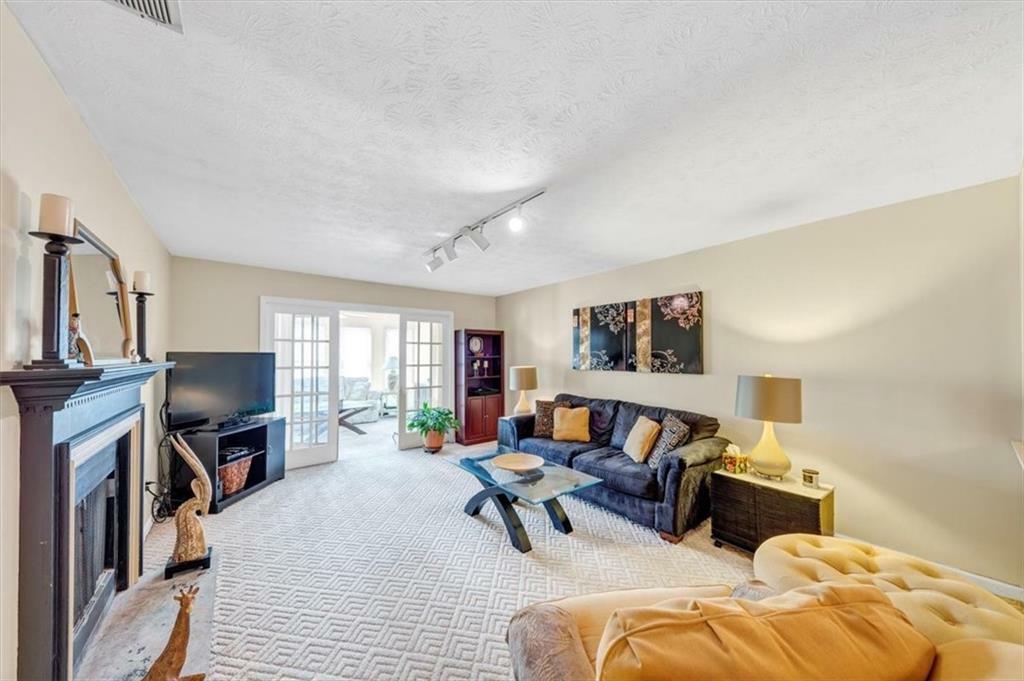 Property Photo: 4118 Stillwater Drive GA 30096