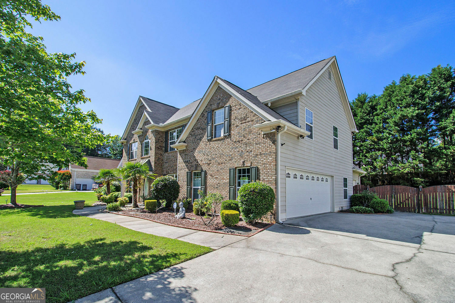 Property Photo: 4765 Smokestone Drive GA 30135