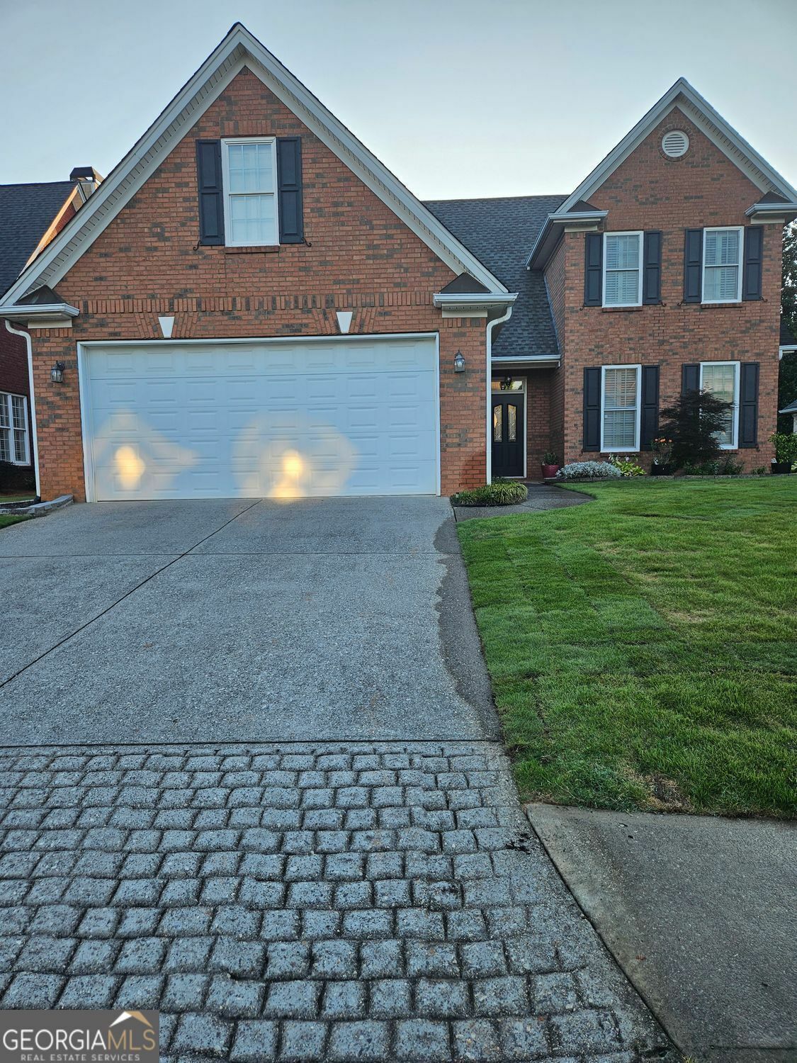 Property Photo: 725 Windsor Place Circle SW GA 30017