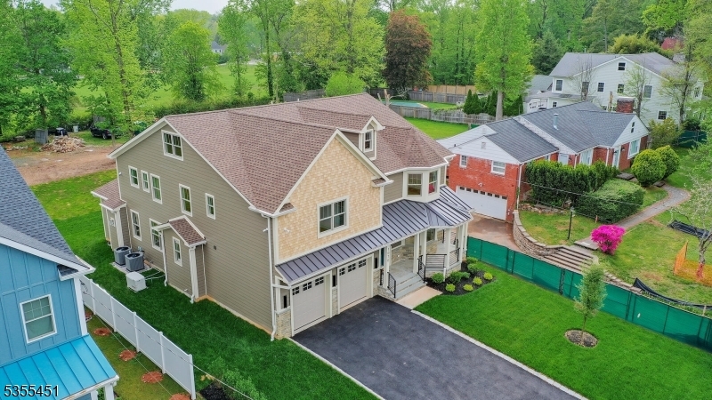 Property Photo: 1070 Rahway Ave NJ 07090