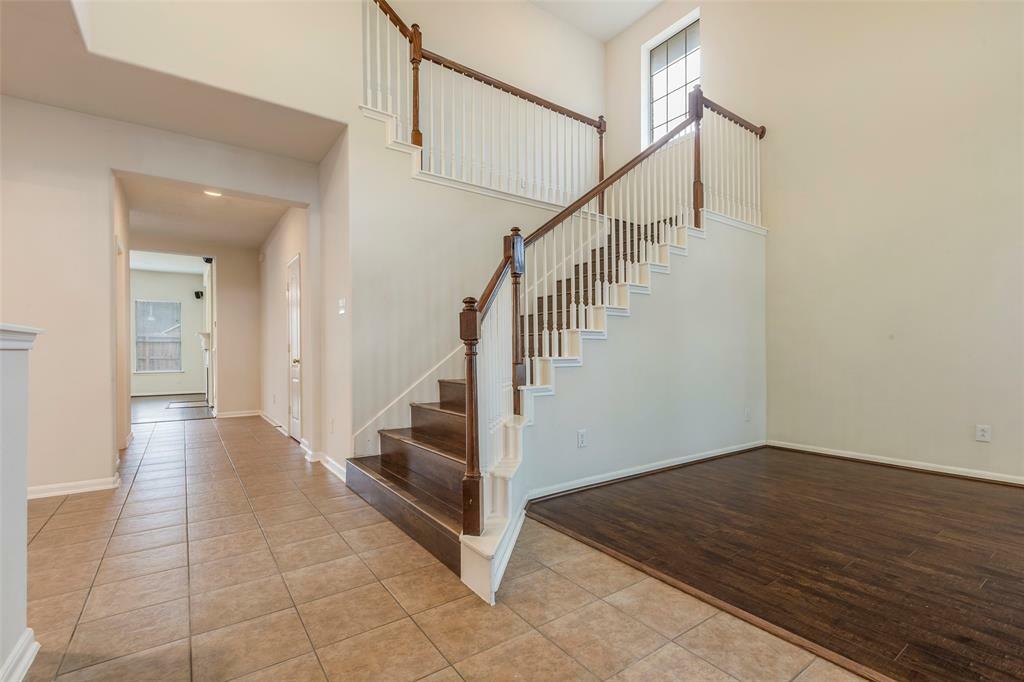 Property Photo: 6604 Trenton Lake Lane TX 77041