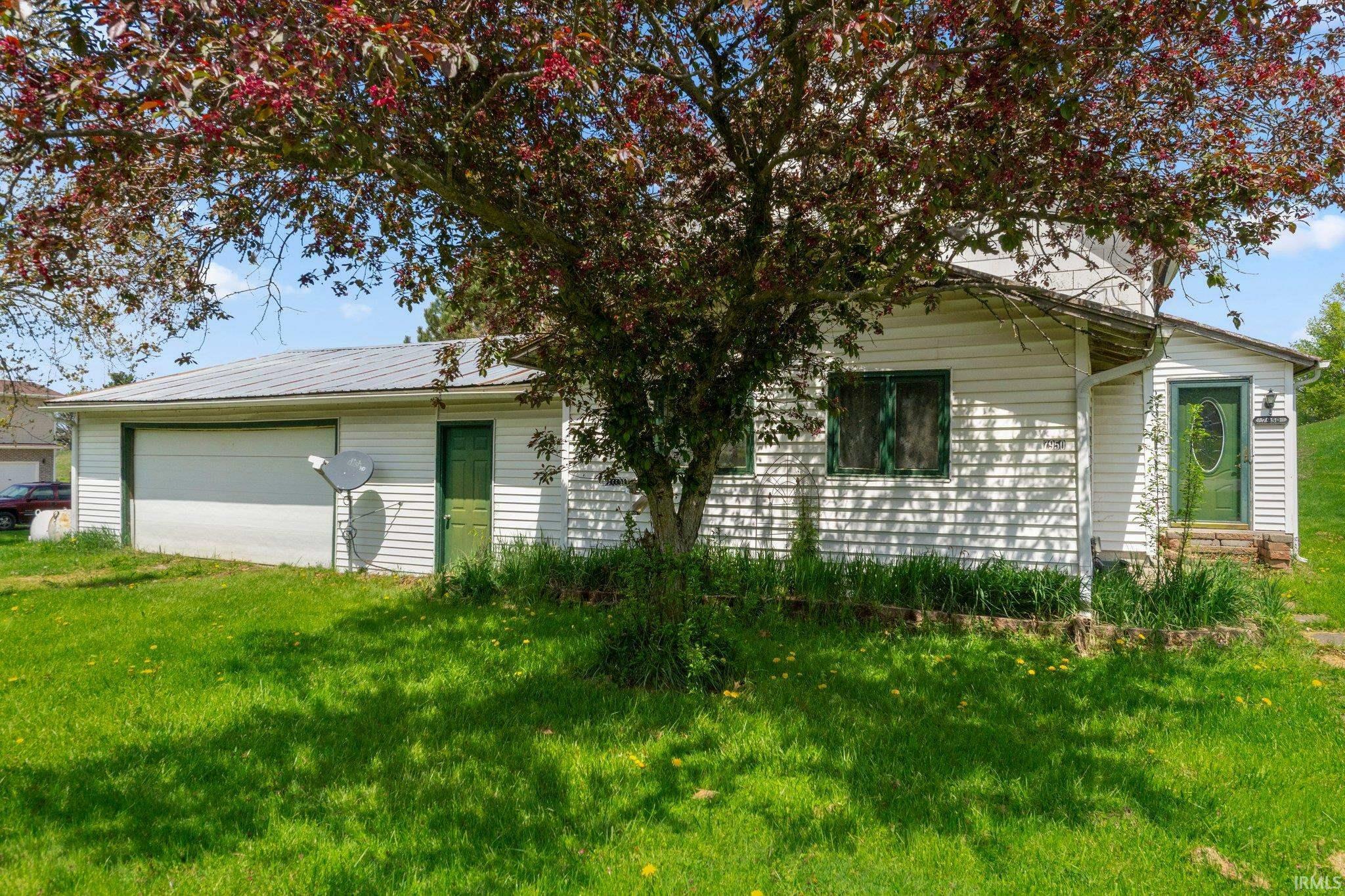 Property Photo: 7950 E Metz Road IN 46703