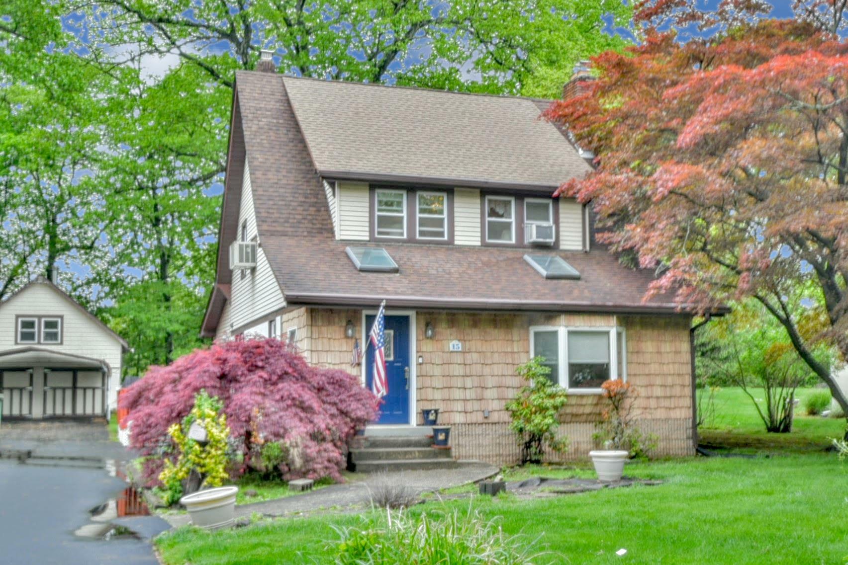 15 Hillside Avenue  Suffern NY 10901 photo