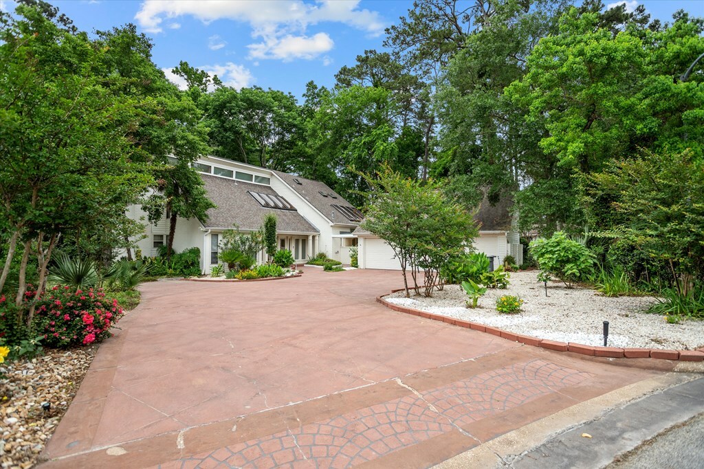 Property Photo: 109 Innisbrook Drive TX 75901