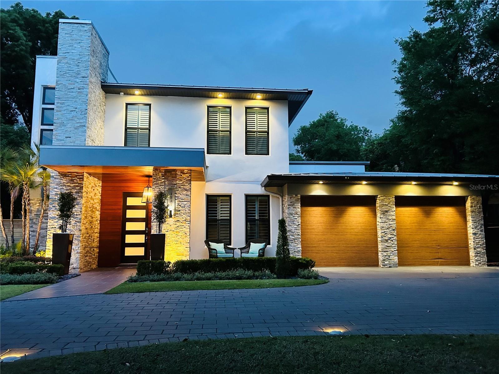 Property Photo: 1831 Mizell Avenue FL 32789