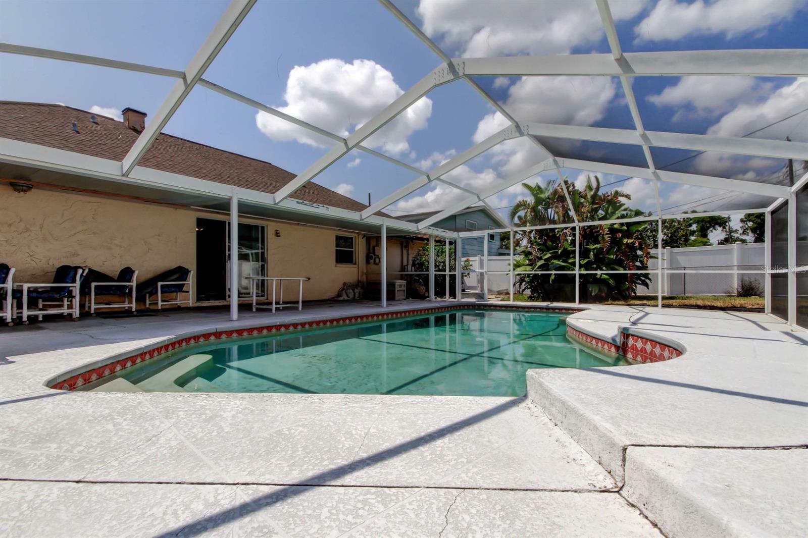 Property Photo: 6421 Wilshire Drive FL 33615