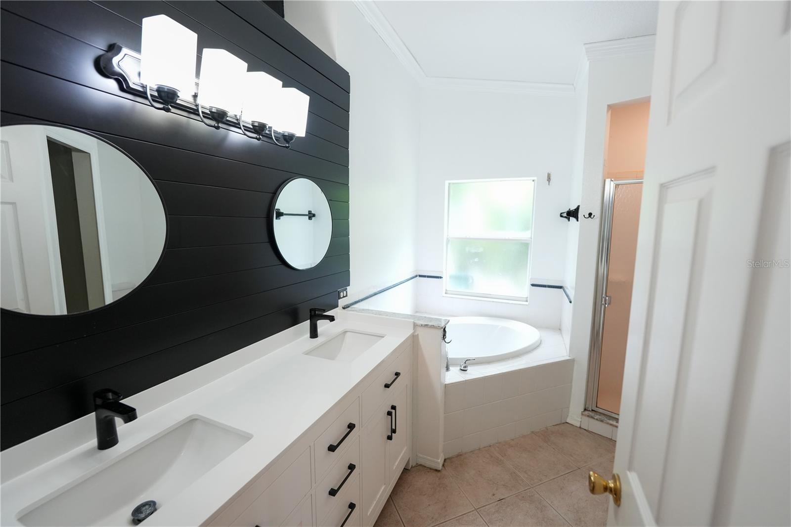 Property Photo: 10255 Cody Lane FL 32825