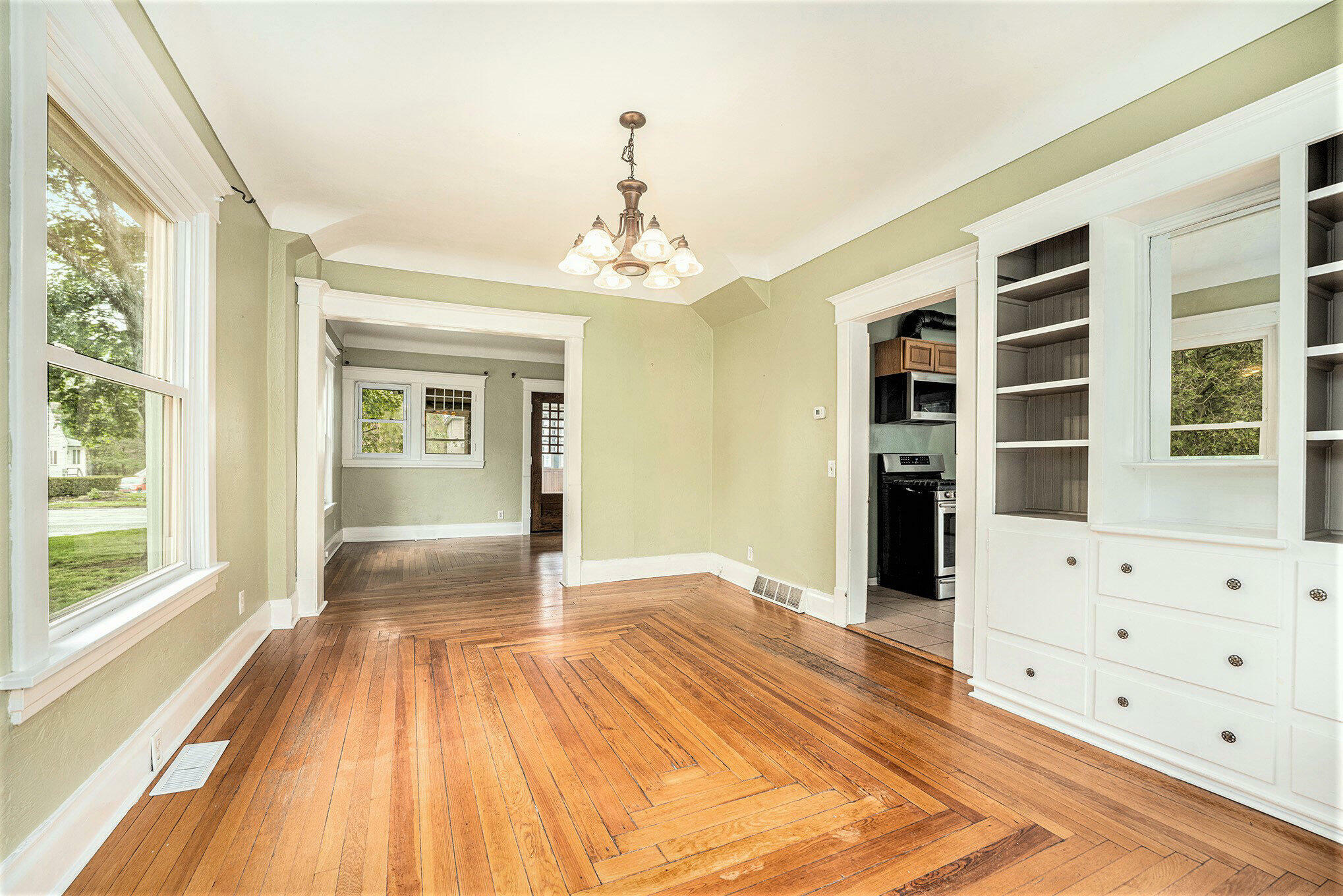 Property Photo: 5788 Comstock Avenue MI 49048