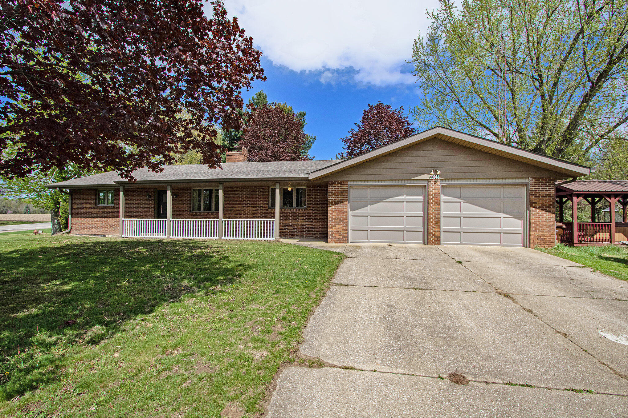 Property Photo: 4605 Niles Road MI 49085