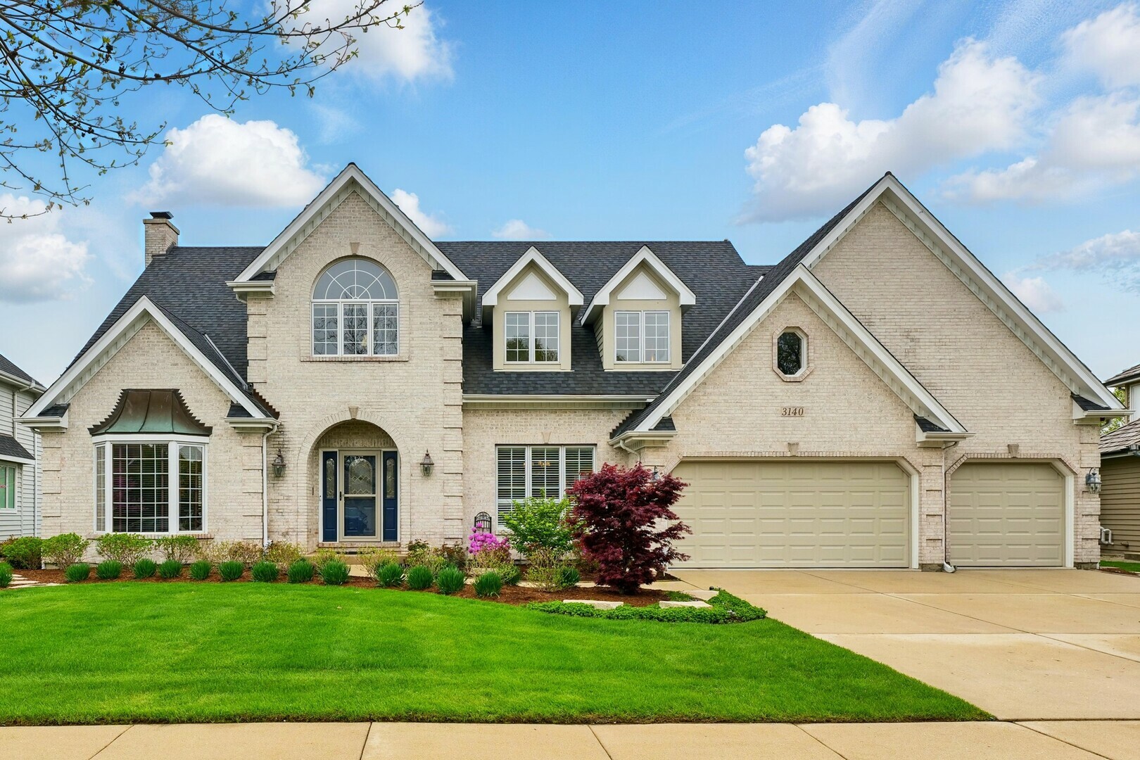 Property Photo: 3140 Treesdale Court IL 60564