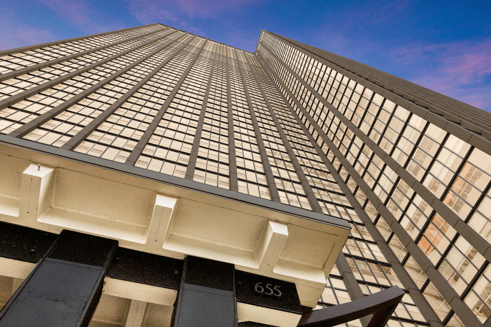 Property Photo: 655 W Irving Park Road 2313 IL 60613