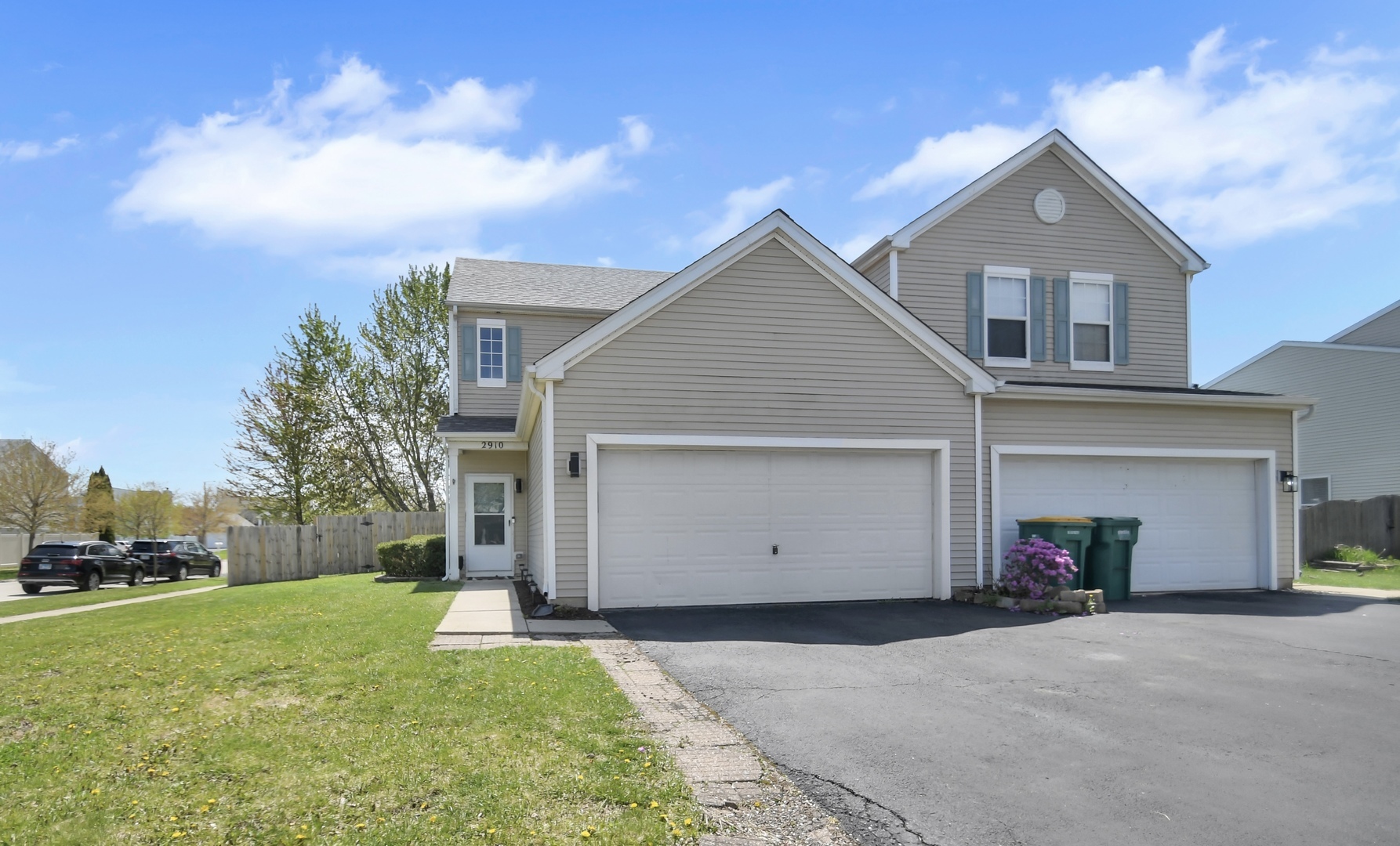 Property Photo: 2910 Boone Court IL 60435