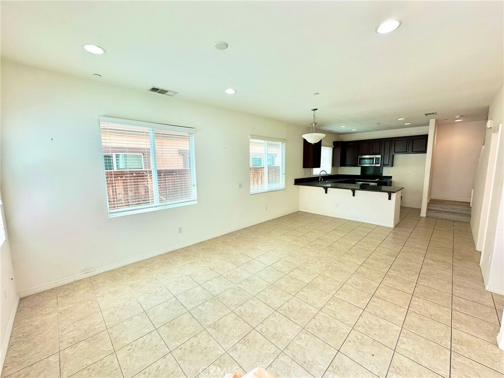 Property Photo: 876 Madison Court CA 91784