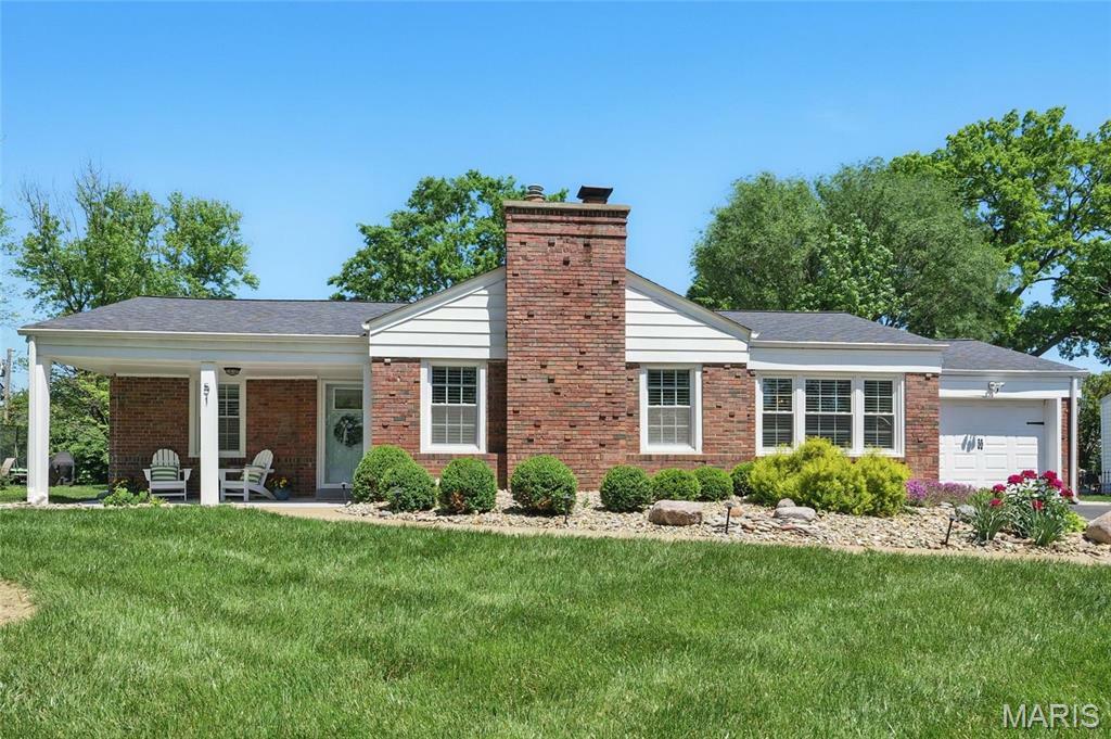 51 Tulip Drive  St Louis MO 63119 photo