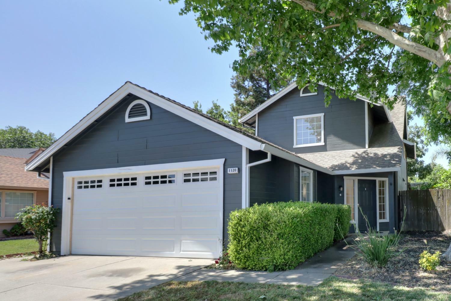 Property Photo: 1120 Towse Drive CA 95776